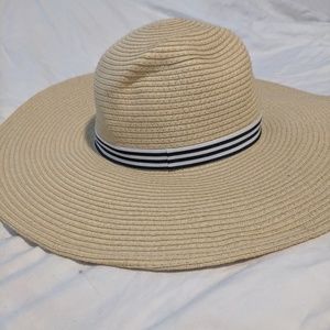 J.Crew beach hat
